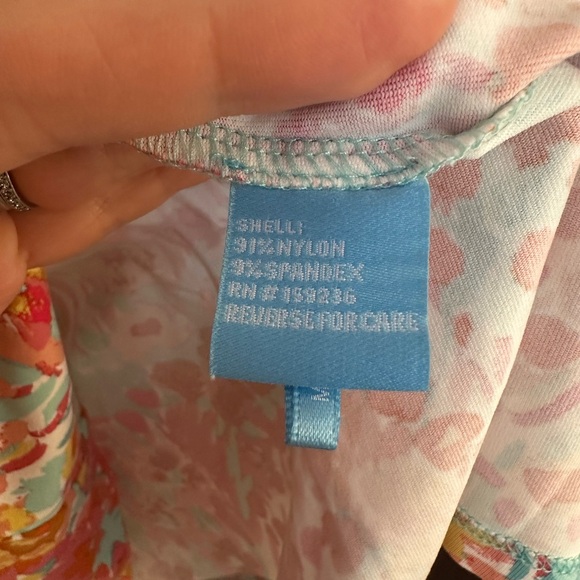 J. McLaughlin Floral Graphic Blouse - Picture 4 of 6